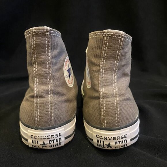 Converse High Tops. Womens 6. Mens 5. Light Grey. - Picture 4 of 8